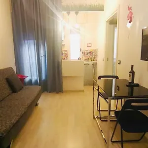  Appartamento White Close To The Metro Italia