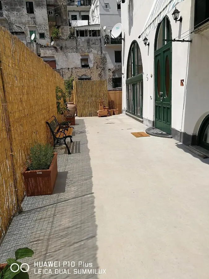Apartamento Amalfi Small Wonder Tiny Town House